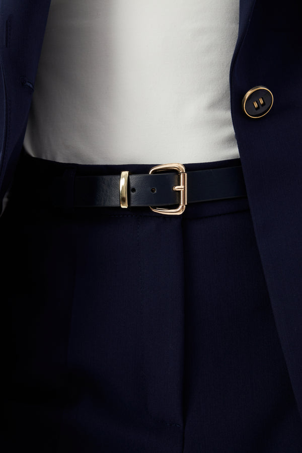 SOFIA Lacivert Ofis Takımı