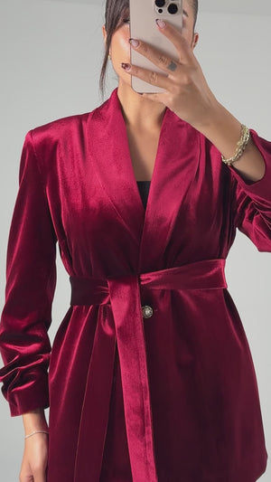 REALM Bordo Ofis Takımı